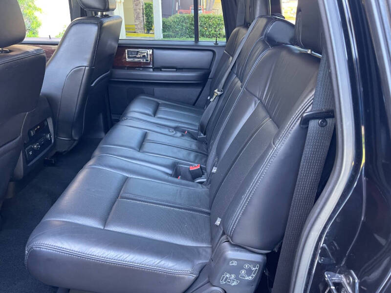 2016 Lincoln Navigator L Select