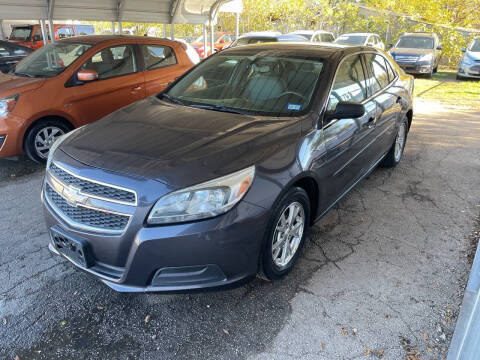 2013 Chevrolet Malibu for sale at Quality Auto Group in San Antonio TX