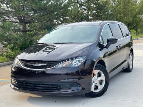 2017 Chrysler Pacifica for sale at A & R Auto Sale in Sterling Heights MI