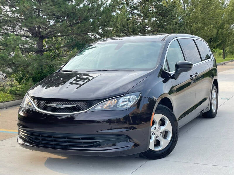 2017 Chrysler Pacifica for sale at A & R Auto Sale in Sterling Heights MI