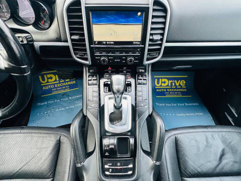 2014 Porsche Cayenne Platinum