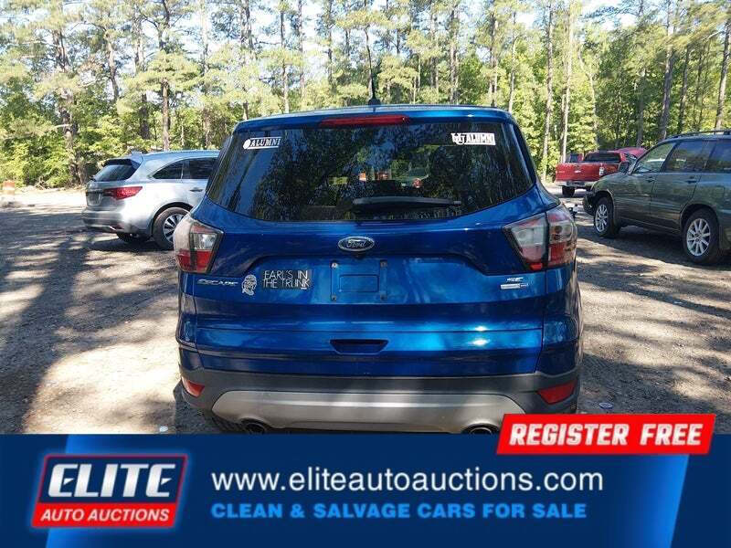 2017 Ford Escape SE