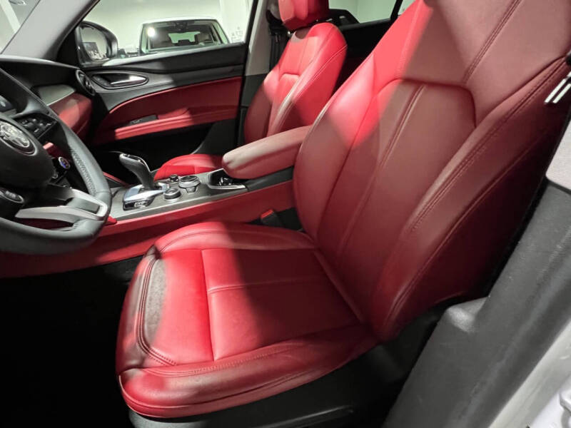 2021 Alfa Romeo Stelvio Ti