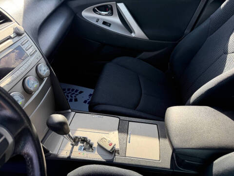 2010 Toyota Camry SE V6