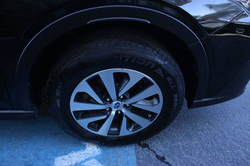 2022 Subaru Outback Premium