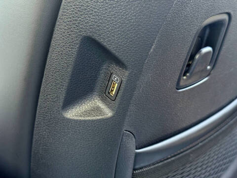 2023 Kia Carnival