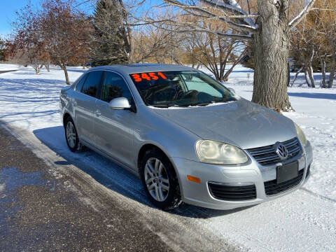2007 Volkswagen Jetta for sale at BELOW BOOK AUTO SALES in Idaho Falls ID