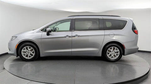 2020 Chrysler Voyager LXi