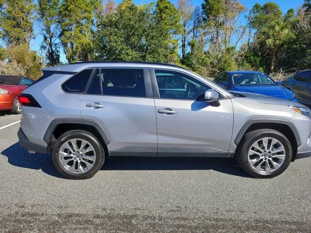 2022 Toyota RAV4 XLE Premium