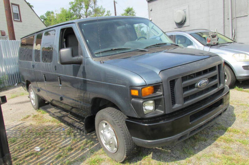 2013 Ford E-Series E-150