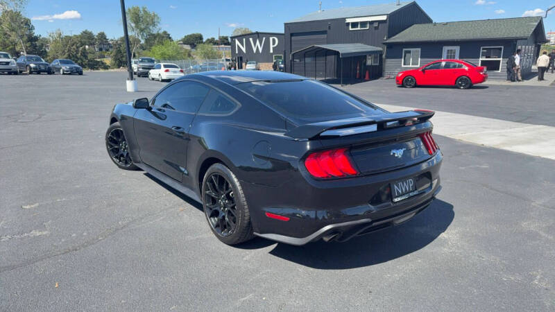 2018 Ford Mustang