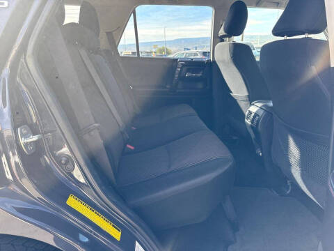 2024 Toyota 4Runner TRD Off-Road