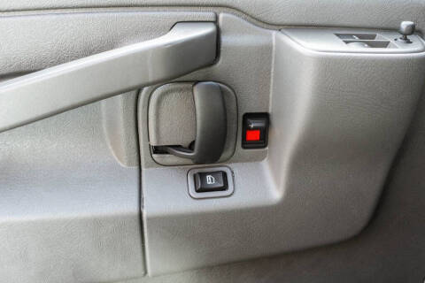 2023 GMC Savana 2500