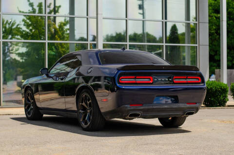 2015 Dodge Challenger SXT Plus