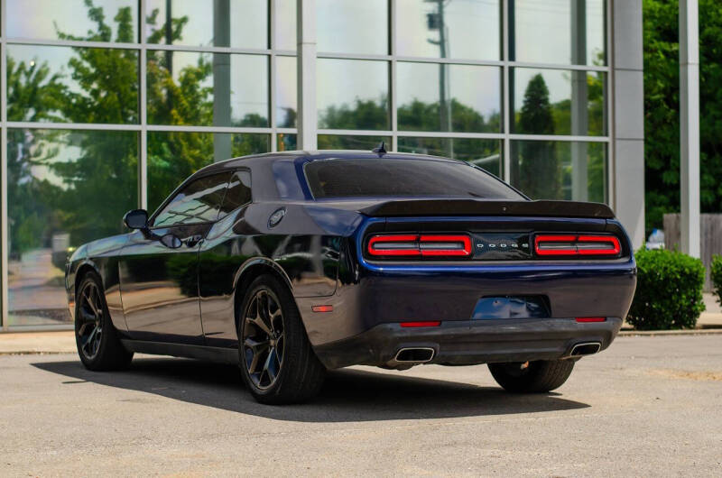 2015 Dodge Challenger SXT Plus