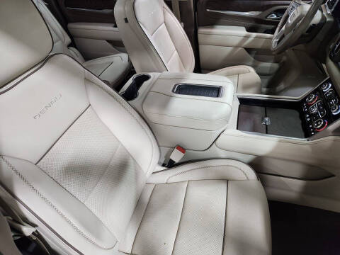 2023 GMC Yukon XL Denali