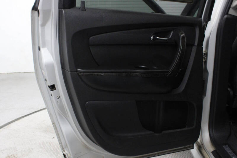 2011 GMC Acadia Denali