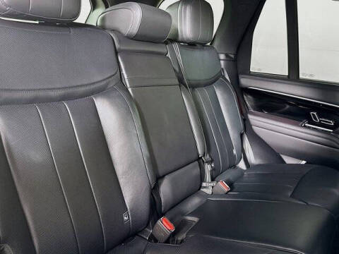 2023 Land Rover Range Rover P530 SE