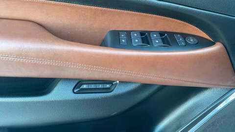 2017 Cadillac Escalade ESV Premium Luxury