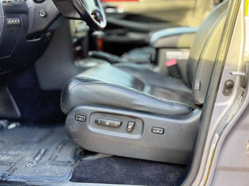 2011 Lexus LX 570