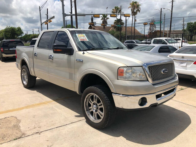 2006 Ford F-150 for sale at MR B Motor Co in Brownsville TX