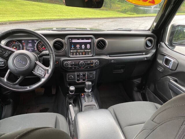 2021 Jeep Gladiator Willys