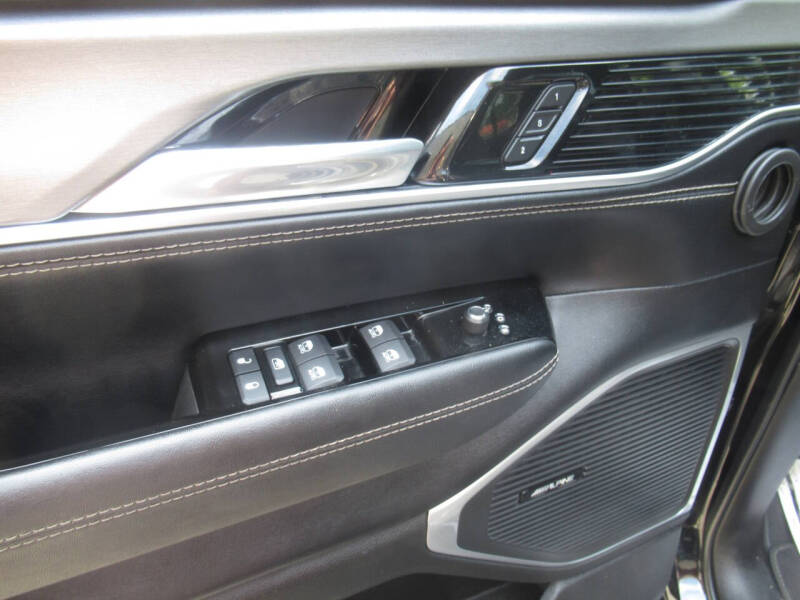 2024 Jeep Wagoneer