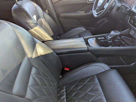 2022 Nissan Rogue Platinum