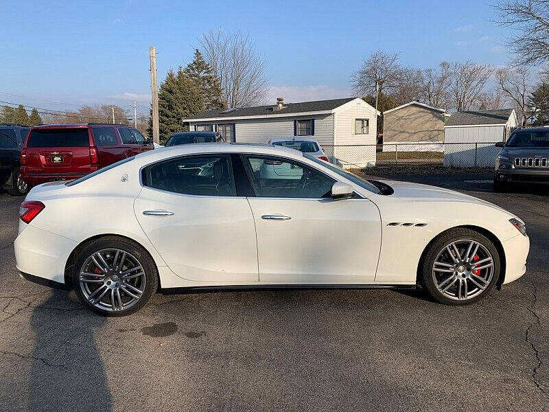 2017 Maserati Ghibli