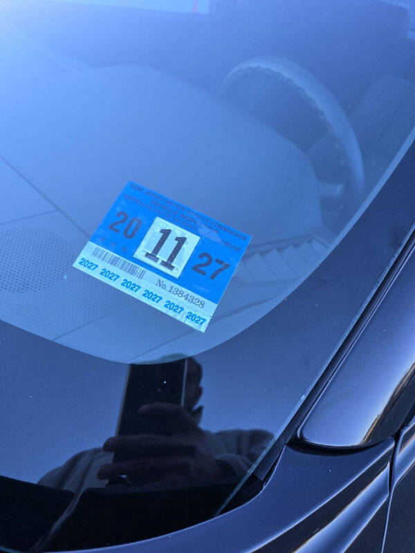 2009 Dodge Challenger SE