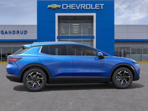 2026 Chevrolet Equinox EV LT 2