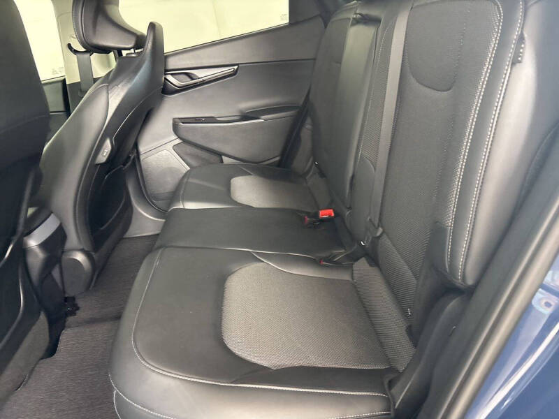2025 Kia EV6 Light Long Range