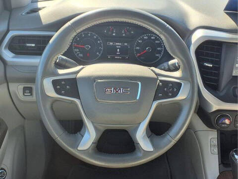 2017 GMC Acadia SLE-2