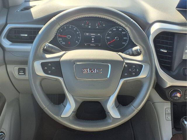 2017 GMC Acadia SLE-2