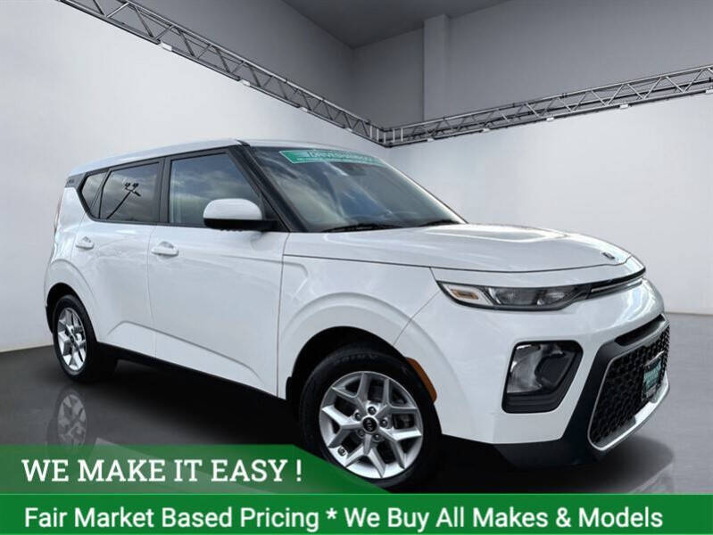 2020 Kia Soul for sale at Shamrock Motors in East Windsor CT