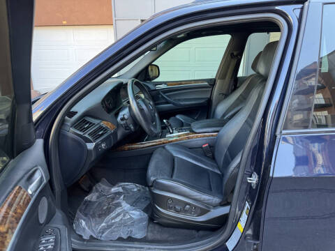 2010 BMW X5 xDrive30i