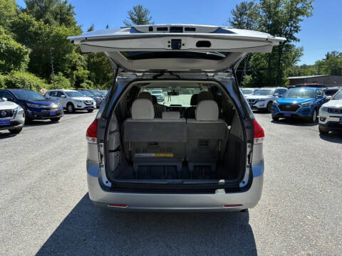 2011 Toyota Sienna