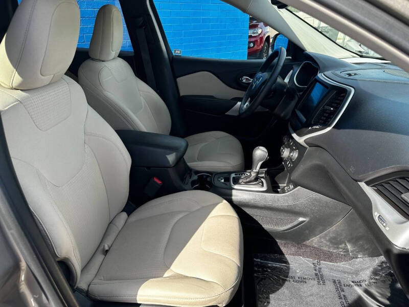 2017 Jeep Cherokee Latitude