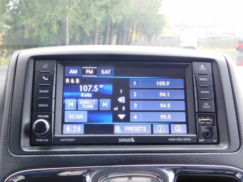 2016 Chrysler Town and Country Touring