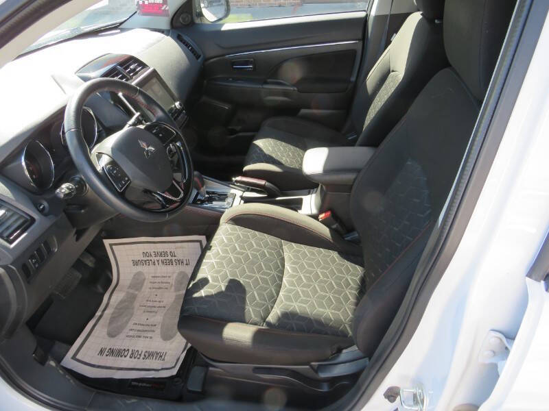 2022 Mitsubishi Outlander Sport S