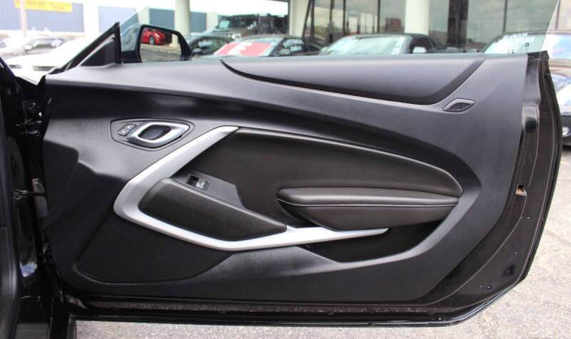 2022 Chevrolet Camaro LS