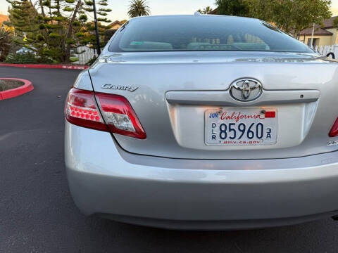 2011 Toyota Camry LE