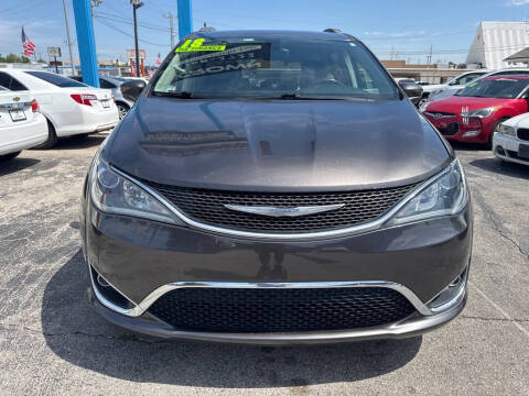 2018 Chrysler Pacifica Touring L