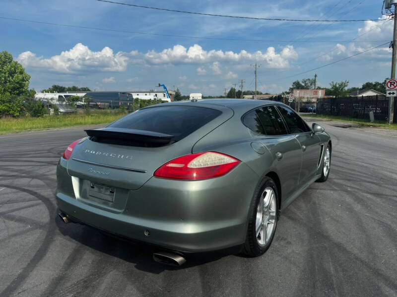 2012 Porsche Panamera