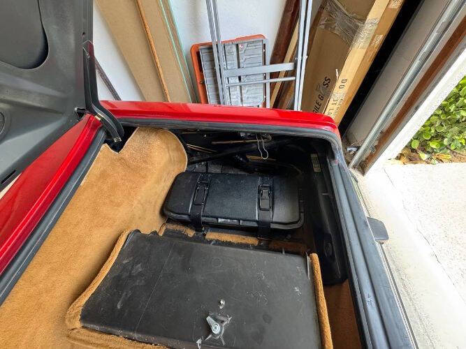 1984 Mercedes-Benz 380-Class 380 SL