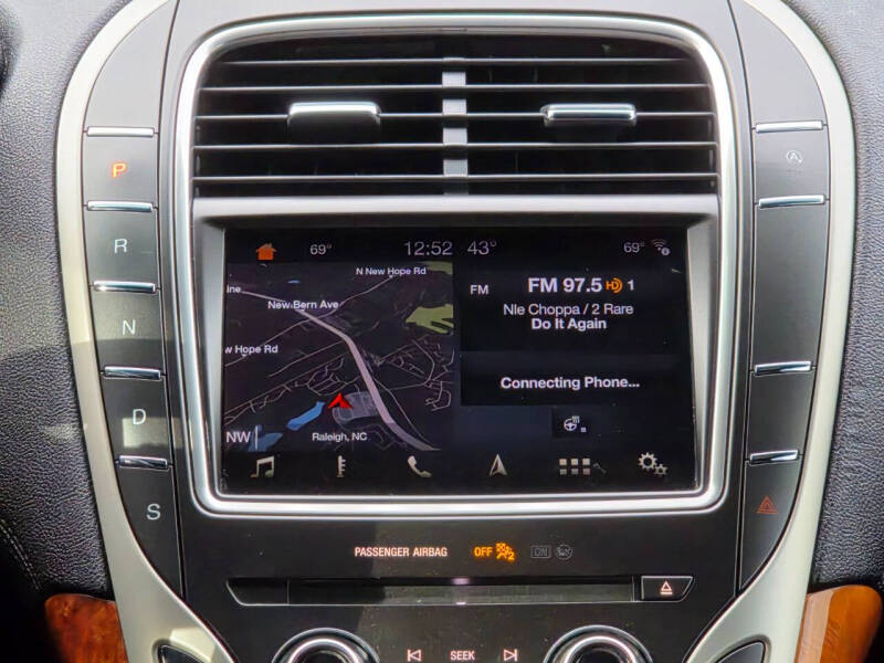 2019 Lincoln Nautilus Reserve