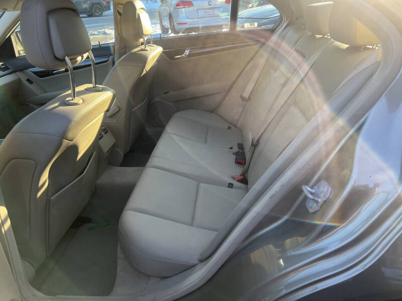 2009 Mercedes-Benz C-Class C 300 Luxury 4MATIC