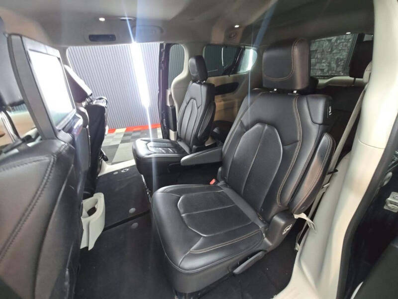 2018 Chrysler Pacifica Touring L Plus