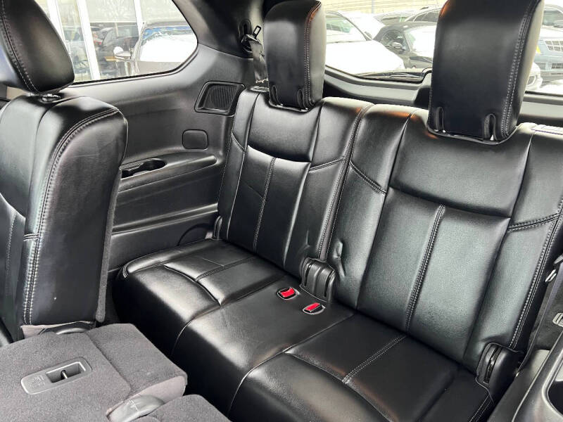 2017 Nissan Pathfinder Platinum