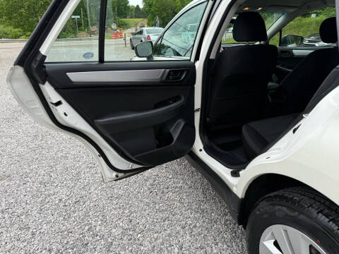 2018 Subaru Outback 2.5i